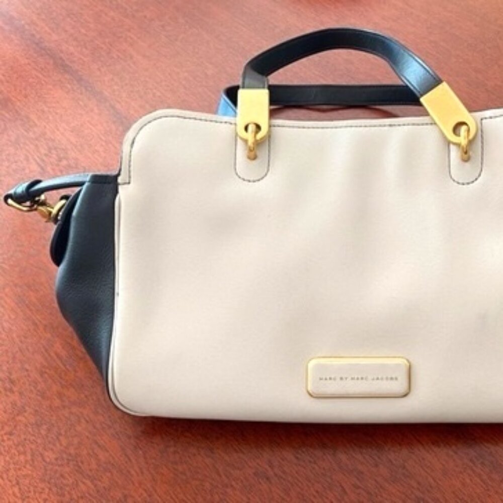 MARC BY MARC JACOBS Leather Colorblock Ligero black and creamy white satchel bag
